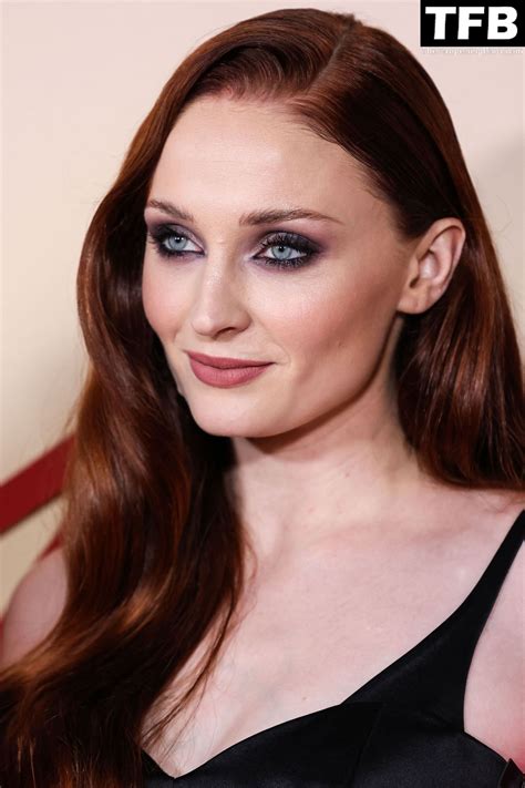 Sophie Turner / sophiet Nude Leaks Photo 3300 | #TheFappening