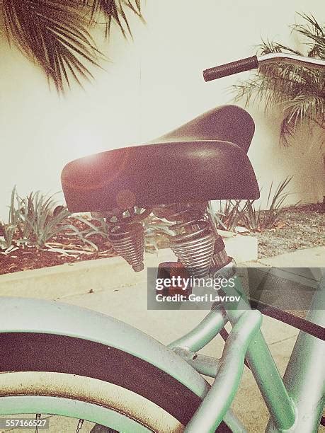 170 Vintage Cruiser Bike Stock Photos, High-Res Pictures, and Images - Getty Images