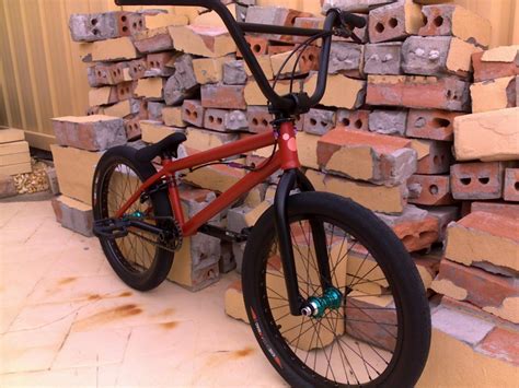 thebikecheck fly tierra  terracotta red