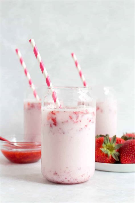 Cafe Style Korean Strawberry Milk - Carmy - Easy Healthy-ish Recipes