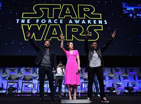 Star Wars Celebration Anaheim 2015: Day 1 Recap - The Force Awakens ...