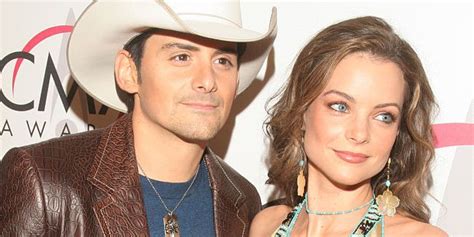 Who Is Brad Paisley's Wife, Kimberly Williams? Meet the "My Miracle ...