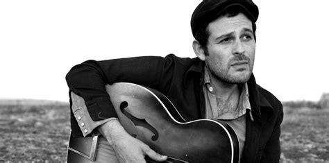 Gregory Alan Isakov and the Curiosities of Lyricism | Q&A