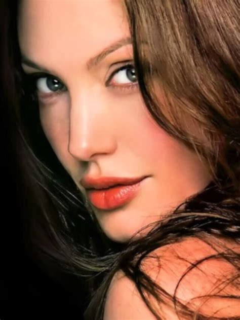 The Hottest Women Celebrities' Most Controversial Moments - kmwn7m5
