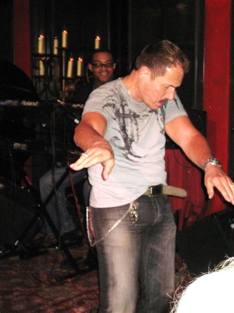 Kelly Clinton's Open Mic Cabaret: The Buzz: A Hot Time in the Old Town