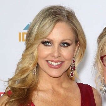 juliaaraleigh net worth