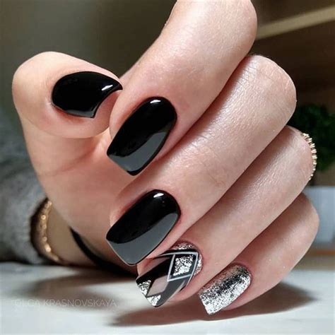 26 Elegant Black Nails Ideas - Aray Blog For Chic Women | Square ...