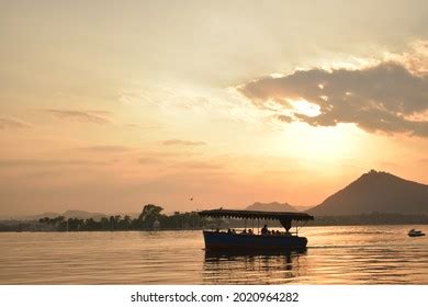 436 Fateh Sagar Lake Images, Stock Photos & Vectors | Shutterstock