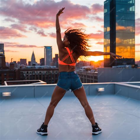 Trendy Twerking Photos for Modern Dance Themes | Premium AI-generated image