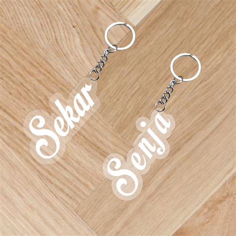 jual gantungan kunci nama akrilik custom ganci kunci kontrakan