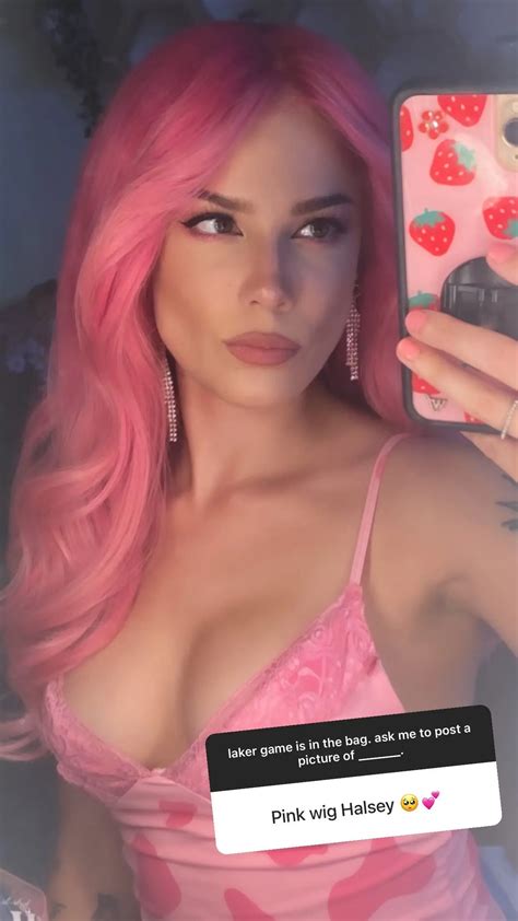 Doctors are reacting to the way halsey cancer was treated