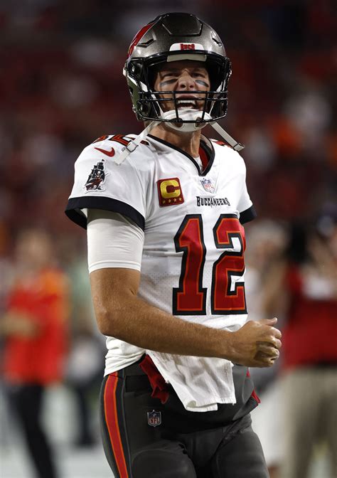 Porn legend Brandi Love offers to help 'Mr McDreamy' Tom Brady amid