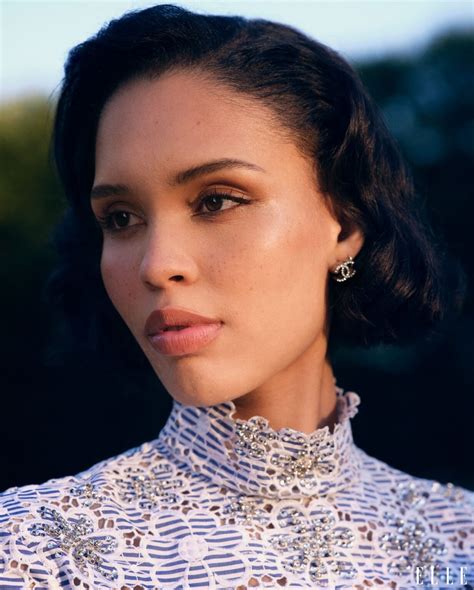 Nara Smith Age: Everything You Need to Know - Elite Biography