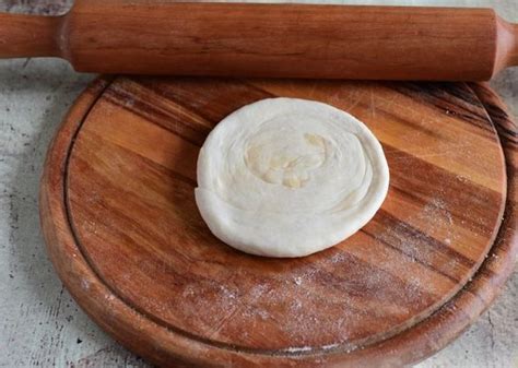 Puff Pastry with Scrambled Eggs (in a Pan)
