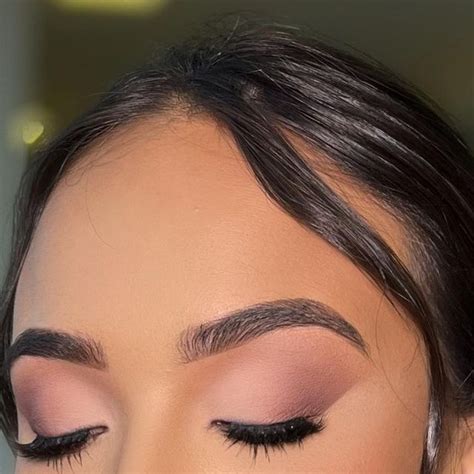 JESSICA HINÇA MAQUIADORA EM CURITIBA on Instagram: "‘ make delicada de ...
