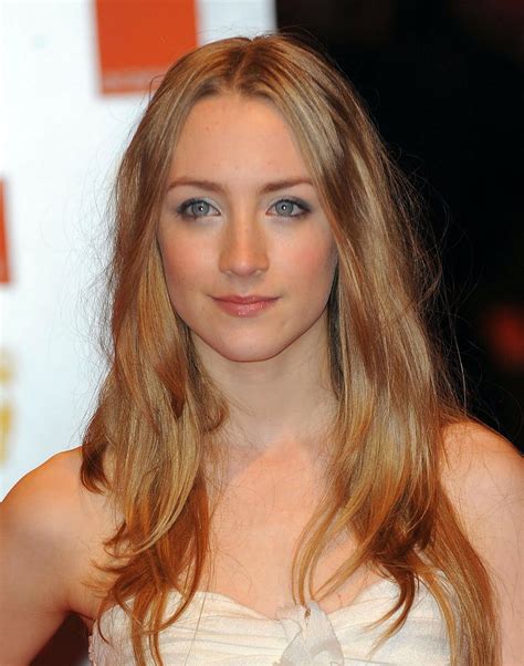 saoirse ronan | Celebrities, Beautiful actresses, Beauty