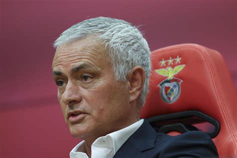 Tudo o que disse Mourinho na apresentação pelo Benfica | A Bola