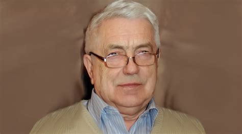 Юрий Ермолаев — биография, интересные факты, фото писателя