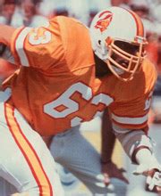 Lee Roy Selmon | Pro Football Hall of Fame