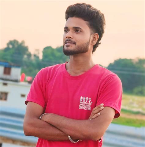 Spottrac reveals the shocking salaries of your favorite star players 5