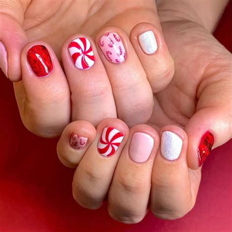 candycane nail art