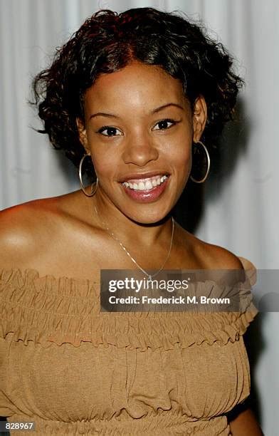 lina american singer stock  high res pictures  images