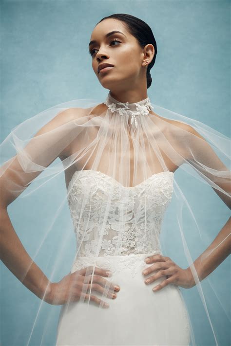 Best Winter Wedding Dresses & Trends for 2020 - Winter Wedding Dresses