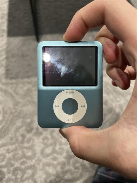 Found my old ipod nano gen 3 any way i can put games on here? rock box ...