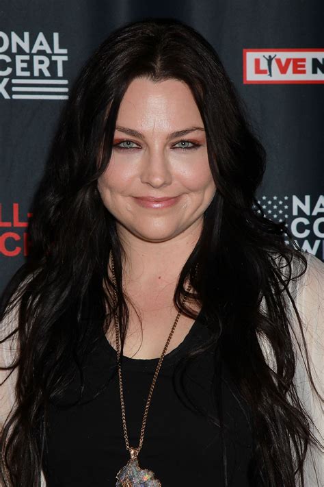 Amy Lee Latest Photos - CelebMafia