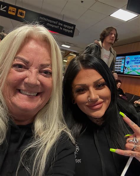 Mexico bound with @say10tattoos