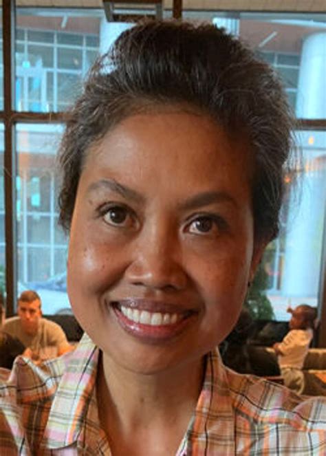 Roselina Danairti Coffland