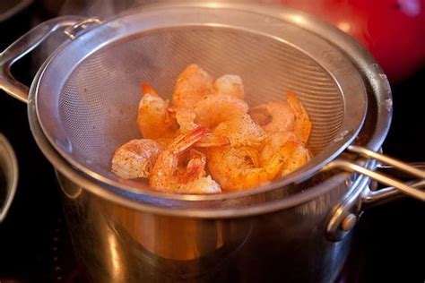 how long to steam shrimp in steamer