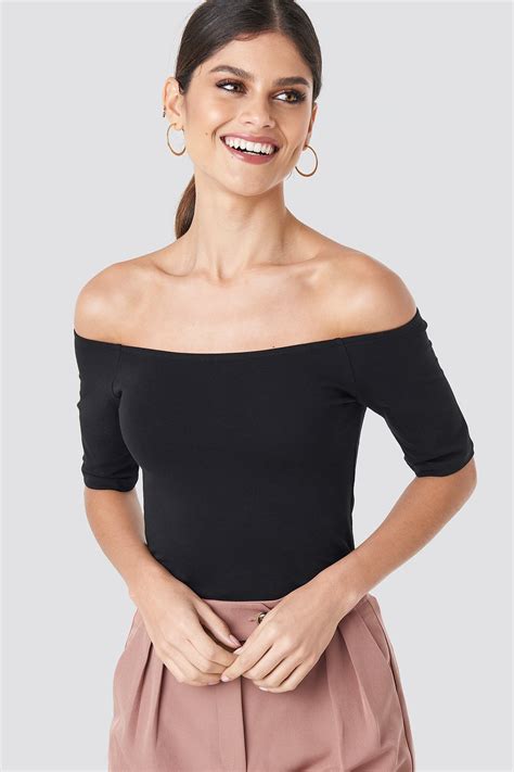 short sleeve  shoulder top black na kd