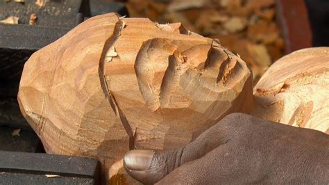 Carving A Hand In Wood - Wood carving