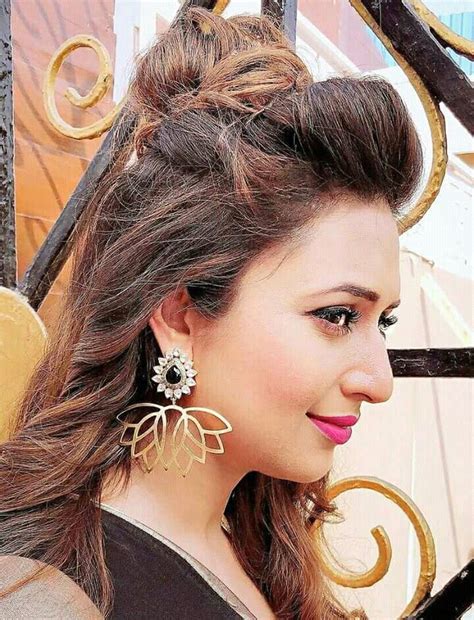 Divyanka tripathi HD pic | Perfect skin, Beautiful skin, Beauty