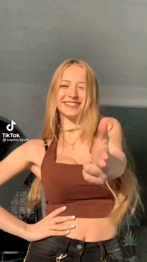 Sophia Diamond - Tok: sophia.ilysm : r/TikTokHos