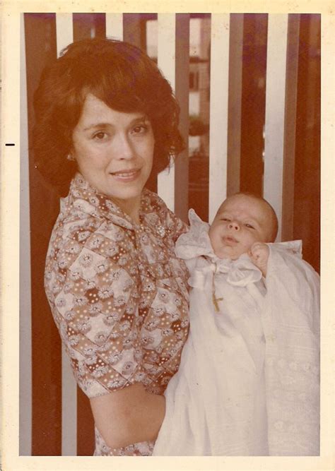 Madres poderosas: Elena Garcés y ‘Las Mujeres de Colombia’, un repaso