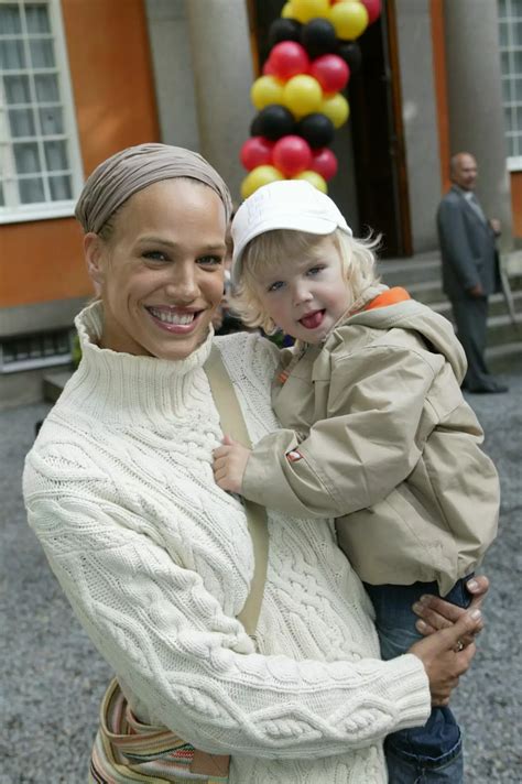 Bilder du inte har sett på Emma Wiklund från karriären | Femina
