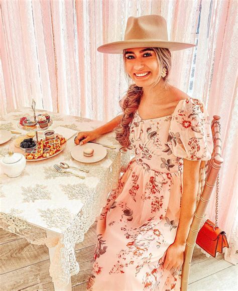 28+ Chic Tea Party Outfit Ideas To Elevate Your Look - TheFab20s