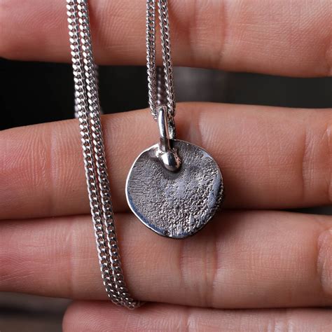 photo necklaces for men 2
