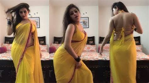 hot sexy bhabhi dance dilber janiya hot dance  saree mjjrana