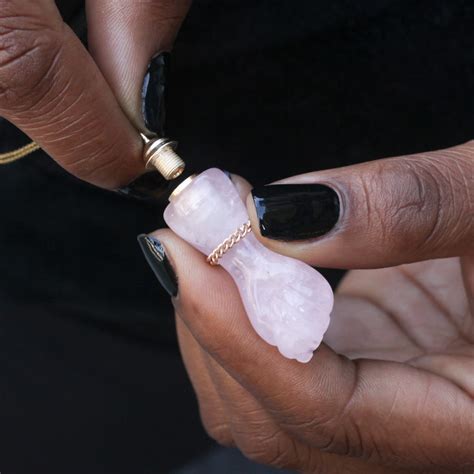 Rose Quartz Figa Perfume Pendant & Poseidon Perfume Set – Fiat Lux