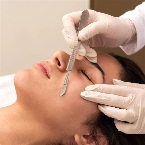 Dermaplaning Valor - Dermaplaning: qué es, beneficios y efectos secundarios | Guía de salud ...
