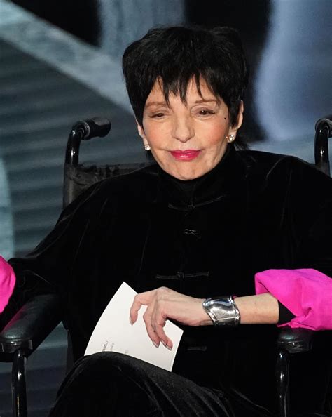 Oscars 2022: Alle loben Lady Gaga für ihren rührenden Auftritt mit Liza