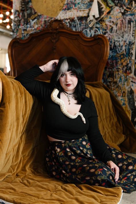 Natalie - elevencherry salon