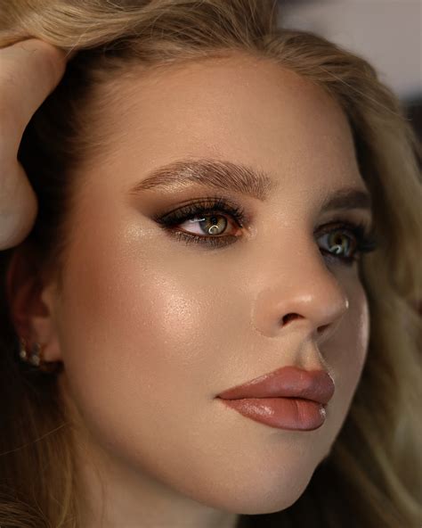 МАКИЯЖ|PRO| Карина Морозова|ПРИЧЕСКИ|ОБУЧЕНИЕ|Алчевск | Кайф🤤 Какие