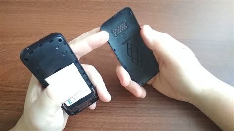 Телефон Philips E106 - YouTube