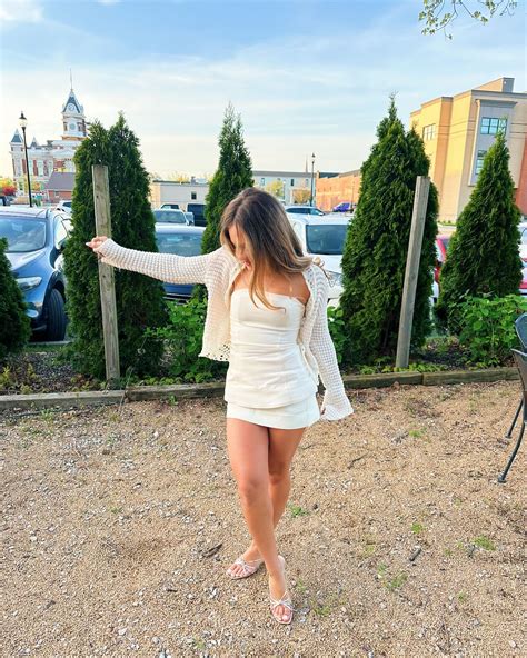 Anna Phillips | i fearrr this @revolve set needed its own moment 🤭 shop