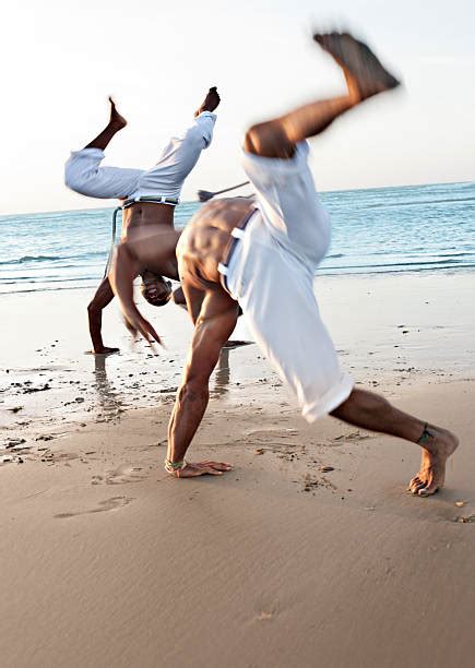 170+ Capoeira Fighting Stance Stock Photos, Pictures & Royalty-Free ...