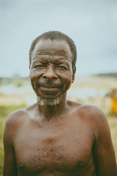 22.037+ Fotos y Imágenes de Enanas+desnudas Gratis · Banco de Fotos Gratis